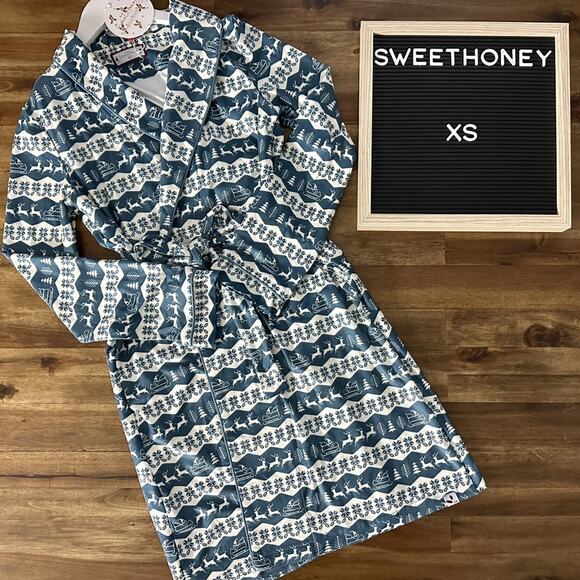 NWT SweetHoney Classic Lounge Robe Blue Cream Fair Isle Sleigh Ride Cozy XS - Picture 1 of 9